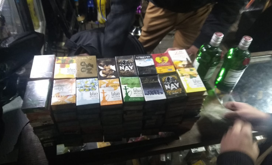 AIFU prende uma pessoa por embriaguez ao volante e apreende 169 essências de narguilé durante fiscalizações em Curitiba