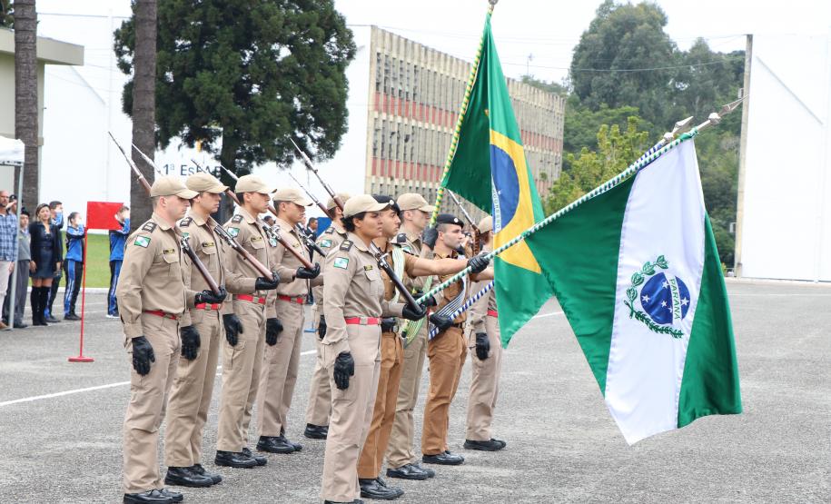 Polícia Militar do Paraná faz cerimônia em homenagem a Tiradentes, em São José dos Pinhais