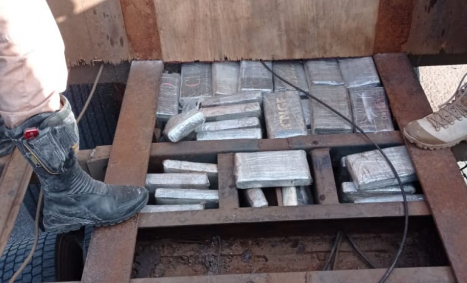 BPRv apreende 110 quilos de cocaína e diversos equipamentos eletrônicos no interior do estado