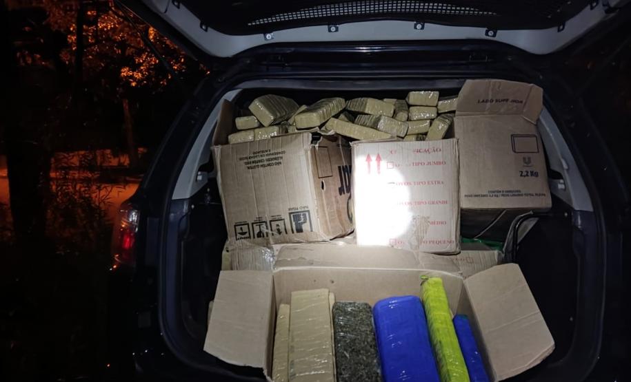 CHOQUE 6º BPM APREENDE 240KG DE MACONHA