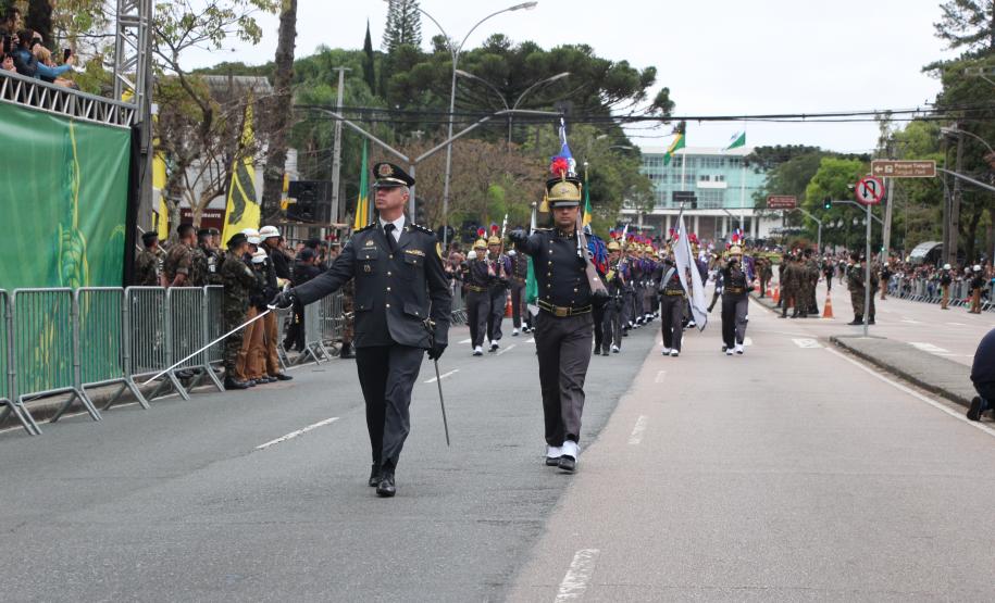 Tropas da Polícia Militar participam do desfile cívico-militar alusivo ao Dia da Independência.