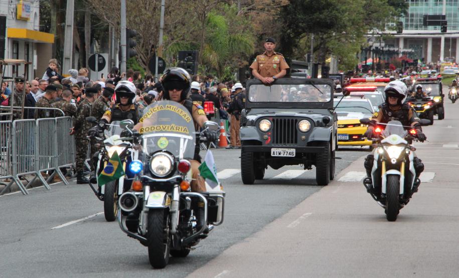 Tropas da Polícia Militar participam do desfile cívico-militar alusivo ao Dia da Independência.