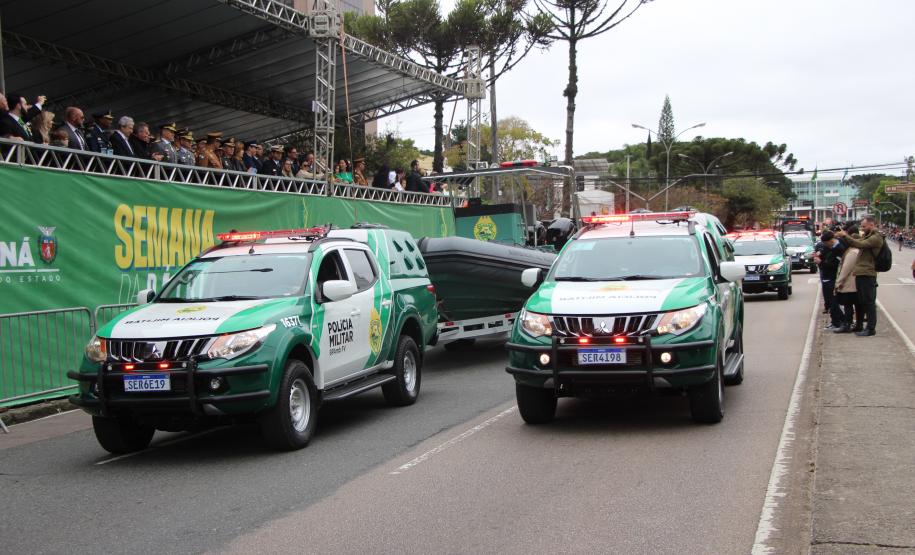 Tropas da Polícia Militar participam do desfile cívico-militar alusivo ao Dia da Independência.
