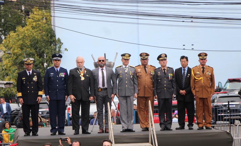 Tropas da Polícia Militar participam do desfile cívico-militar alusivo ao Dia da Independência.