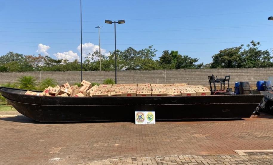 Ação conjunta na região de fronteira resulta na apreensão de 1,2 mil caixas de cigarros e num prejuízo de R$ 3 milhões ao crime.