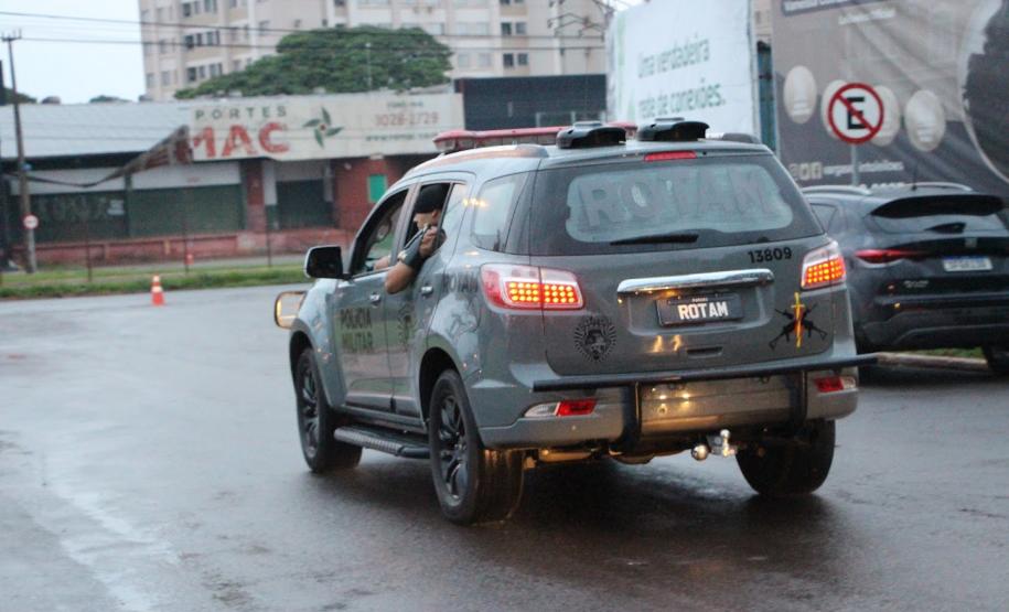 PMPR participa da Operação Cidade Segura e cumpre mandados judiciais em Maringá e região.