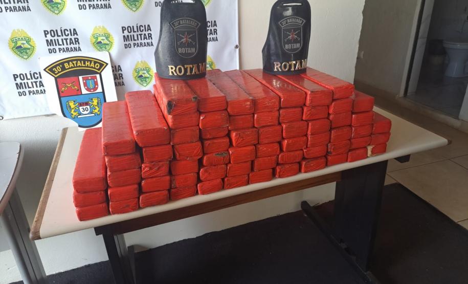 PMPR apreende 50 kg de drogas em Londrina.