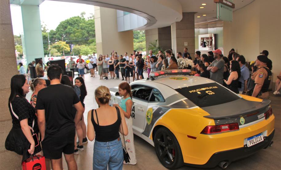 Exposição de viaturas e apresentação da Banda de música.