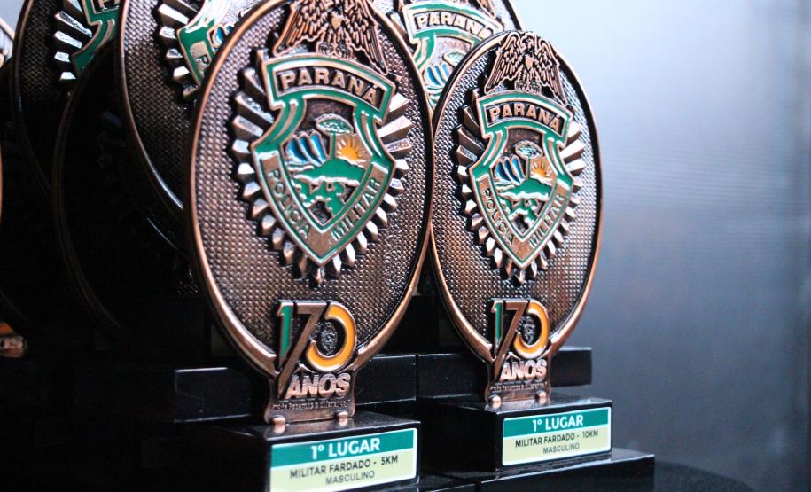 O evento contou com categorias diversificadas, incluindo masculino, feminino, militares, Pessoas com Deficiência (PCDs) e até mesmo uma categoria Kids