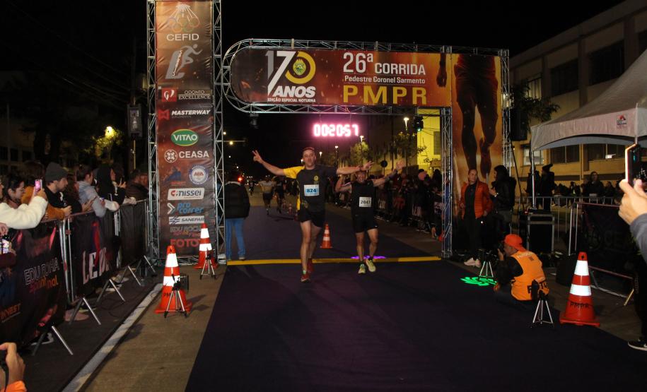 O evento contou com categorias diversificadas, incluindo masculino, feminino, militares, Pessoas com Deficiência (PCDs) e até mesmo uma categoria Kids