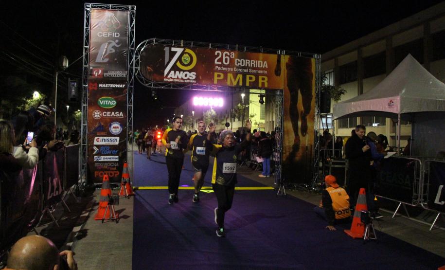 O evento contou com categorias diversificadas, incluindo masculino, feminino, militares, Pessoas com Deficiência (PCDs) e até mesmo uma categoria Kids