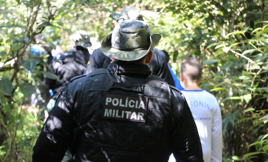 O plantio na Grande Reserva Mata Atlântica, não poderia ser mais simbólica