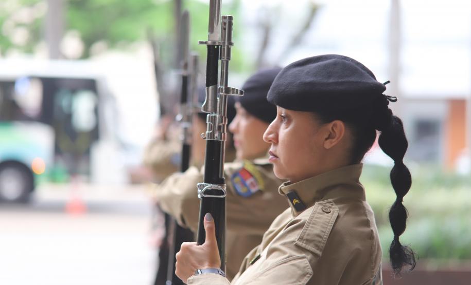 O Coronel André Cristiano Dorecki, que estava à frente do 3º CRPM, transmitiu oficialmente o comando ao Tenente-Coronel Carlos Alberto Rocha