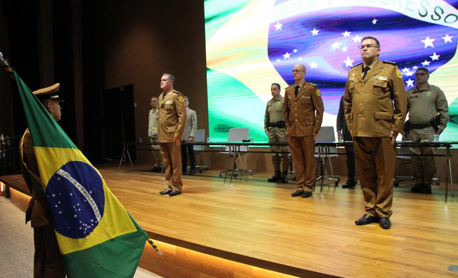 O Coronel André Cristiano Dorecki, que estava à frente do 3º CRPM, transmitiu oficialmente o comando ao Tenente-Coronel Carlos Alberto Rocha