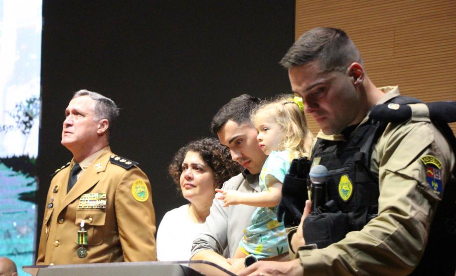 O Coronel André Cristiano Dorecki, que estava à frente do 3º CRPM, transmitiu oficialmente o comando ao Tenente-Coronel Carlos Alberto Rocha