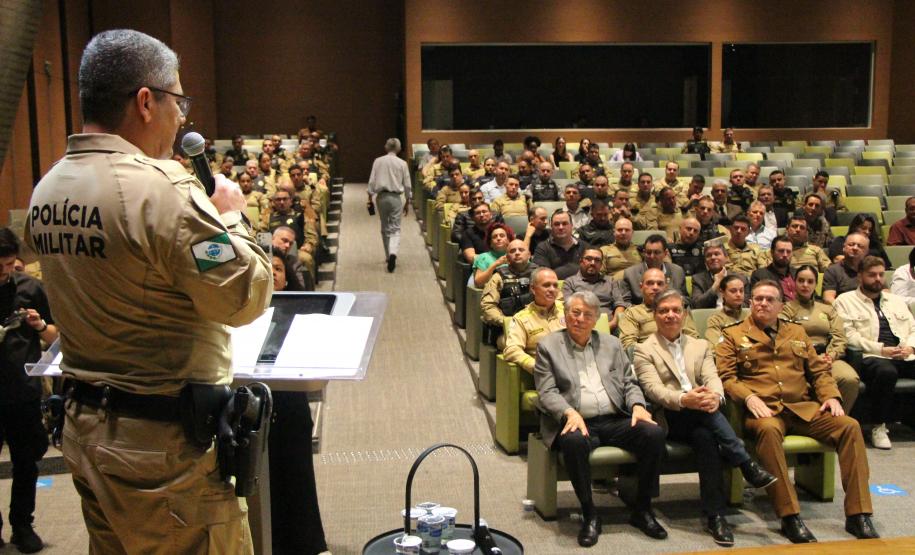 O Coronel André Cristiano Dorecki, que estava à frente do 3º CRPM, transmitiu oficialmente o comando ao Tenente-Coronel Carlos Alberto Rocha