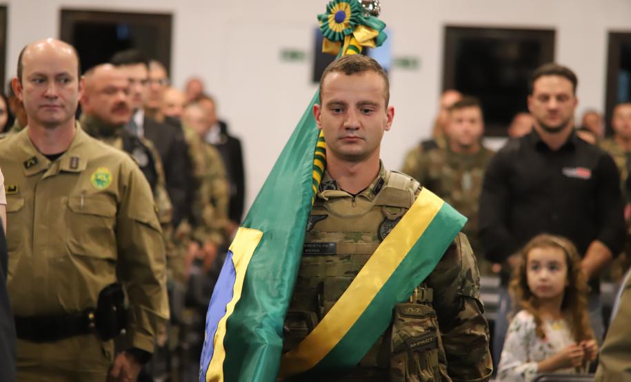 Durante o evento ocorreram homenagens, entrega de certificados e medalhas a policiais que se destacaram ao longo dos anos