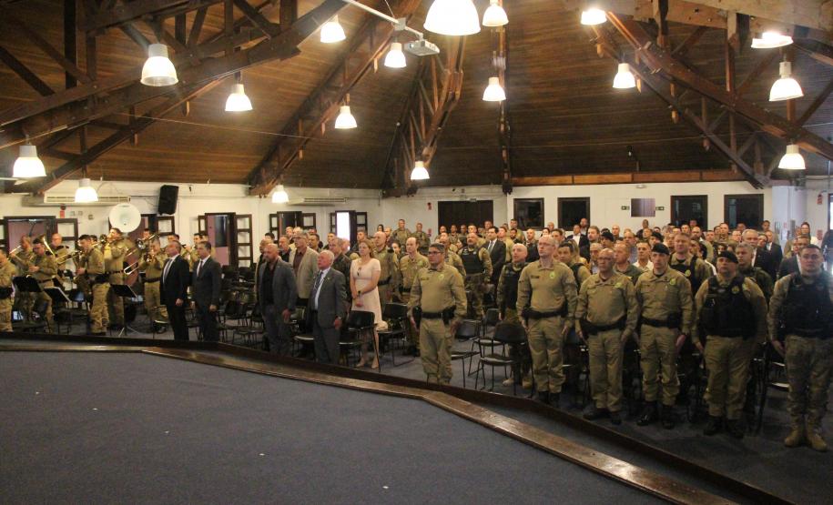Durante o evento ocorreram homenagens, entrega de certificados e medalhas a policiais que se destacaram ao longo dos anos