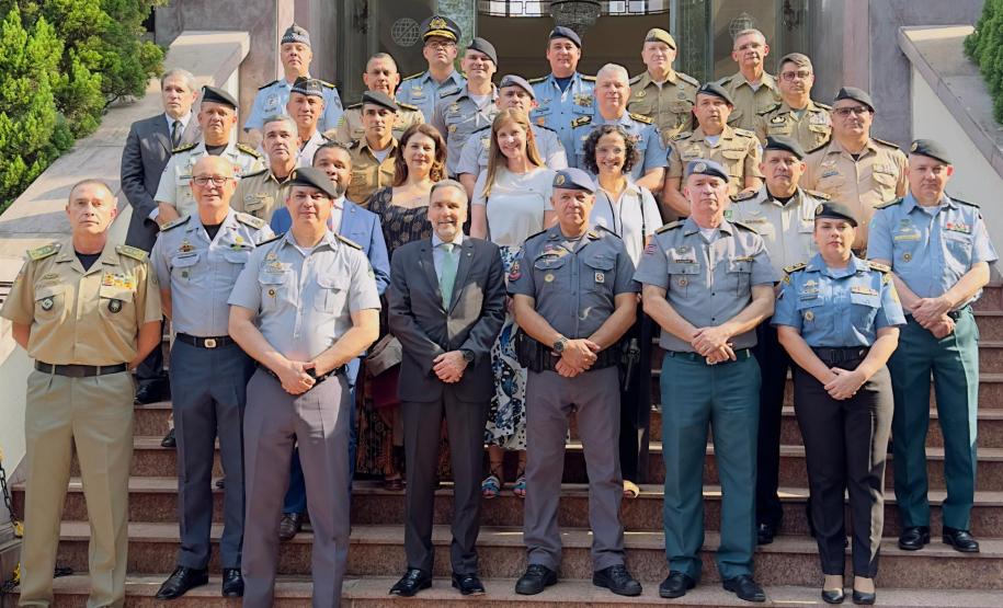 A Polícia Militar do Paraná (PMPR) esteve representada no Encontro de Comandantes Gerais das Polícias Militares do Brasil
