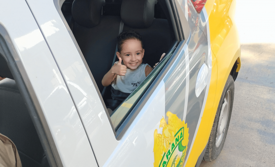 VISITA ESPECIAL AO BATALHÃO DE POLÍCIA DE TRÂNSITO