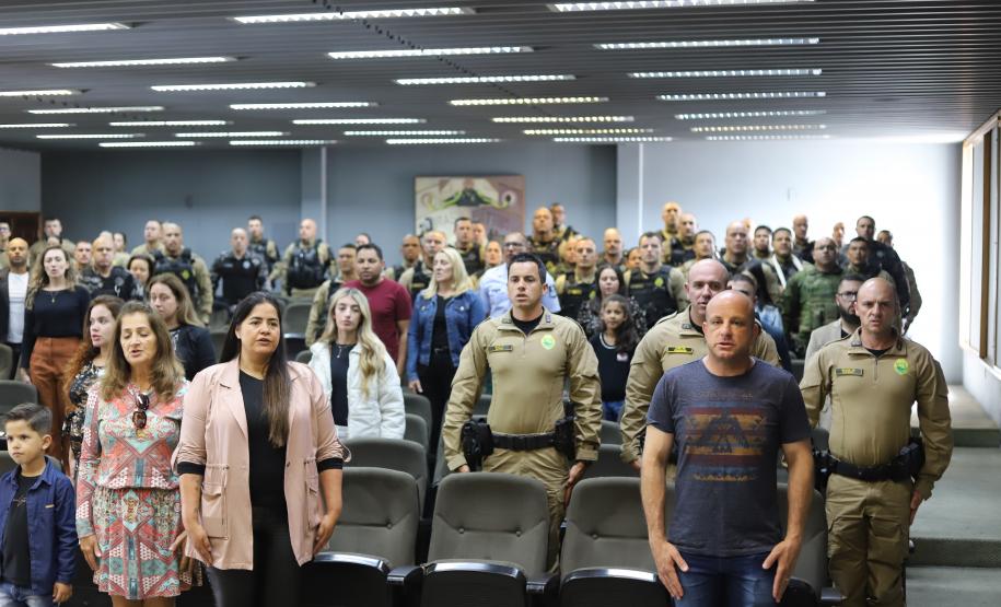 Formatura do Curso de Capacitação em Instrutor de Defesa Pessoal Policial marca fortalecimento da doutrina na PMPR