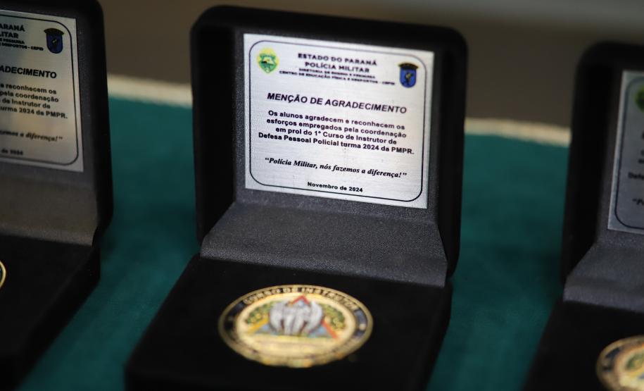 Formatura do Curso de Capacitação em Instrutor de Defesa Pessoal Policial marca fortalecimento da doutrina na PMPR