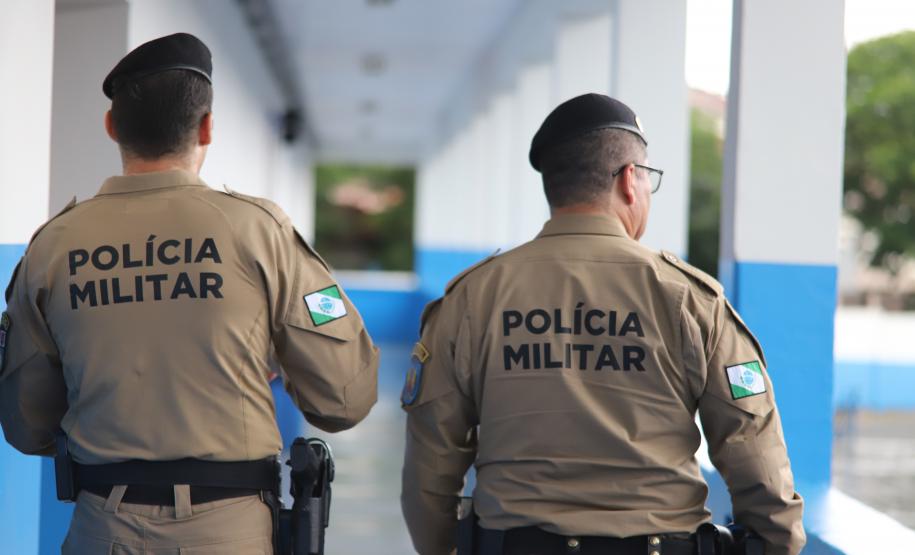Comandante-geral da PMPR visita 4º Colégio da PM em Maringá