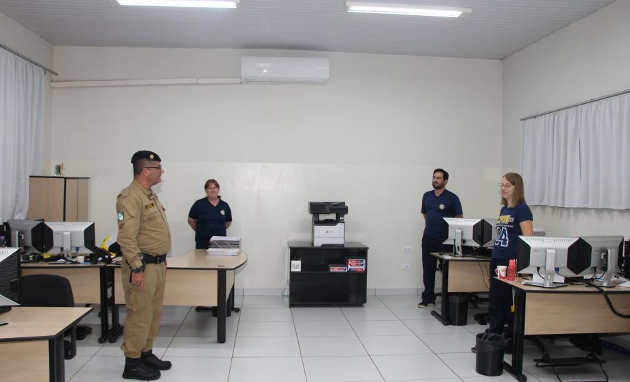 Comandante-geral da PMPR visita 4º Colégio da PM em Maringá