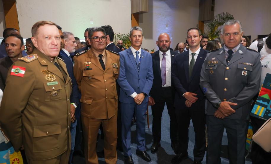 Comandante-Geral da PMPR participa do encontro do COSUD em Santa Catarina