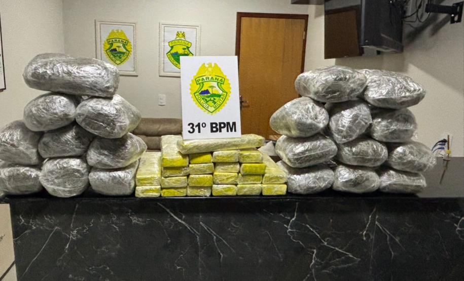 A abordagem aconteceu por volta das 01h00min, no município de Corbélia