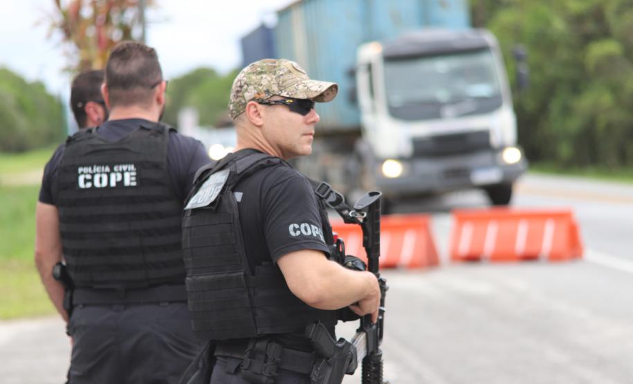 A ação, parte do programa Verão Maior Paraná, teve como objetivo garantir a segurança de moradores e turistas