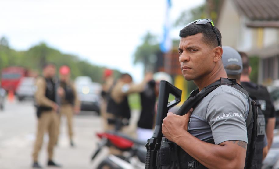 A ação, parte do programa Verão Maior Paraná, teve como objetivo garantir a segurança de moradores e turistas