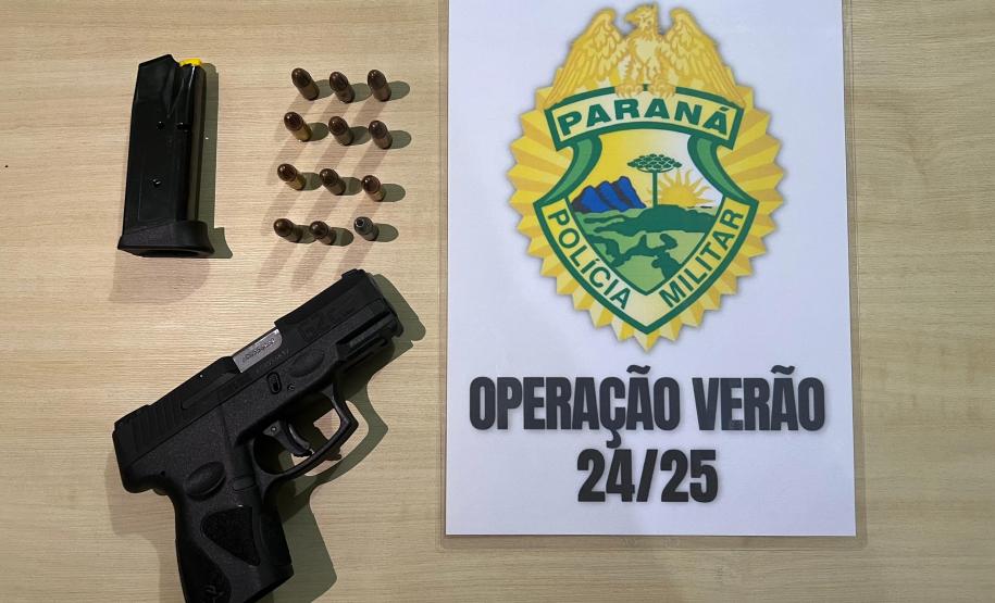 Durante a abordagem a um estabelecimento comercial uma pistola G2C