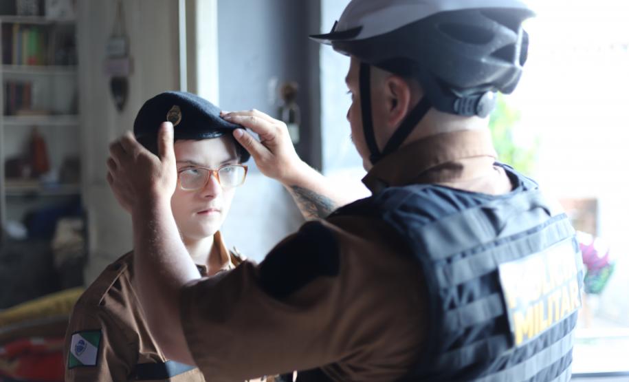 Fã mirim da PMPR ganha festa especial