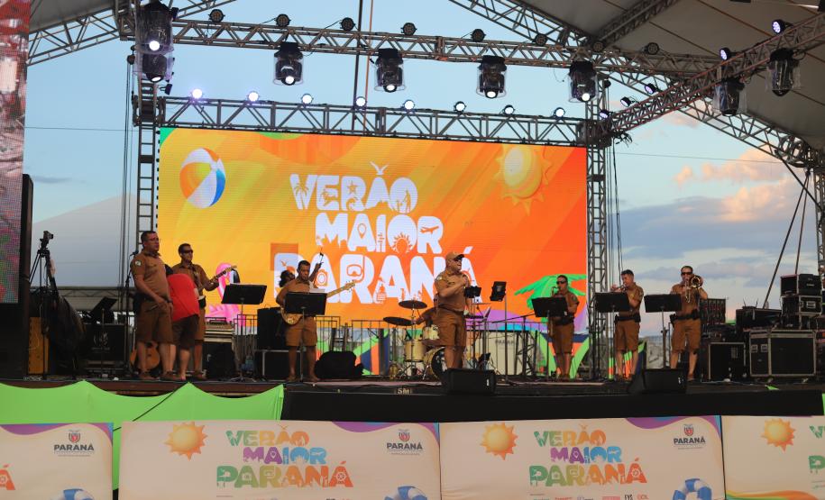 Banda da Polícia Militar do Paraná (PMPR) se apresentou no Palco Sunset