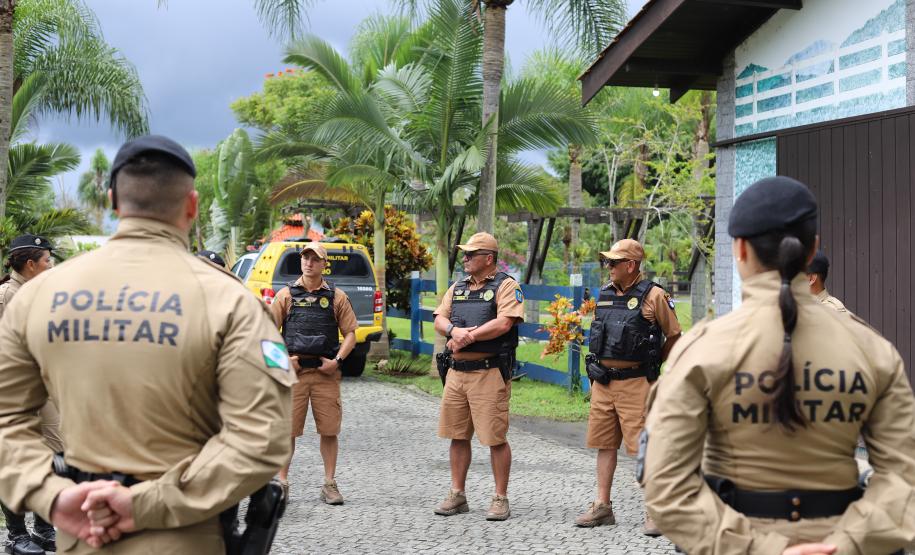 O coronel Jefferson Silva, acompanhado pelo Chefe do Estado-Maior, coronel Paulo Roberto Lima, realizaram encontros para acompanhar de perto as atividades