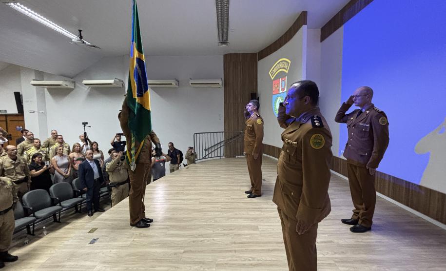 Solenidade de entrega de comando do 5º Comando Regional de Polícia Militar da PMPR