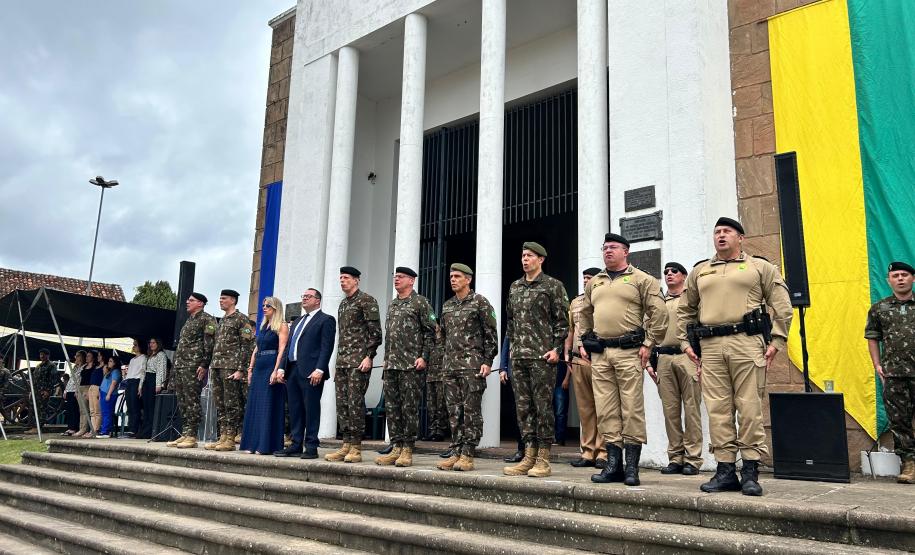 PMPR participa de solenidade alusiva aos 131 anos do Cerco da Lapa