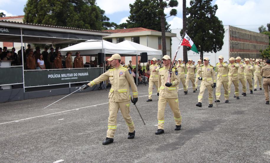 PMPR celebra aniversário de 54 anos da Academia Policial Militar de Guatupê