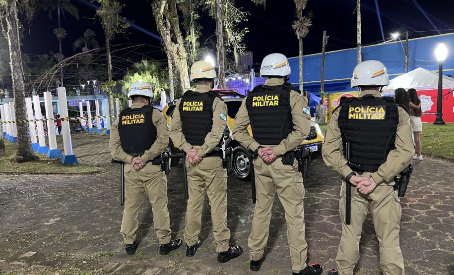 A presença ostensiva da corporação garantiu um ambiente seguro para todos os 8000 mil moradores e turistas