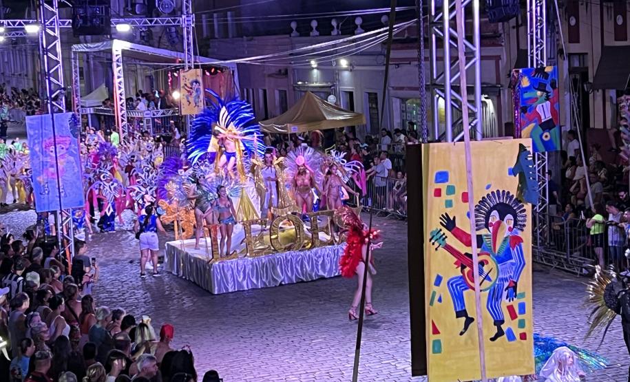 A presença ostensiva da corporação garantiu um ambiente seguro para todos os 8000 mil moradores e turistas