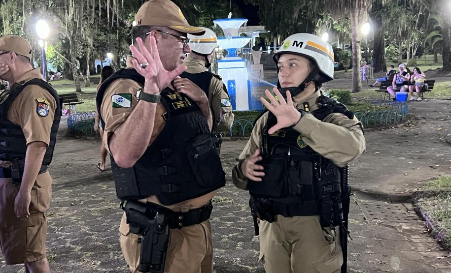 A presença ostensiva da corporação garantiu um ambiente seguro para todos os 8000 mil moradores e turistas