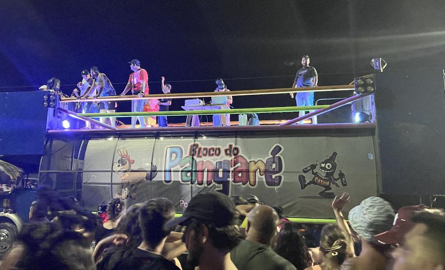 A cidade recebeu milhares de pessoas para as festividades carnavalescas