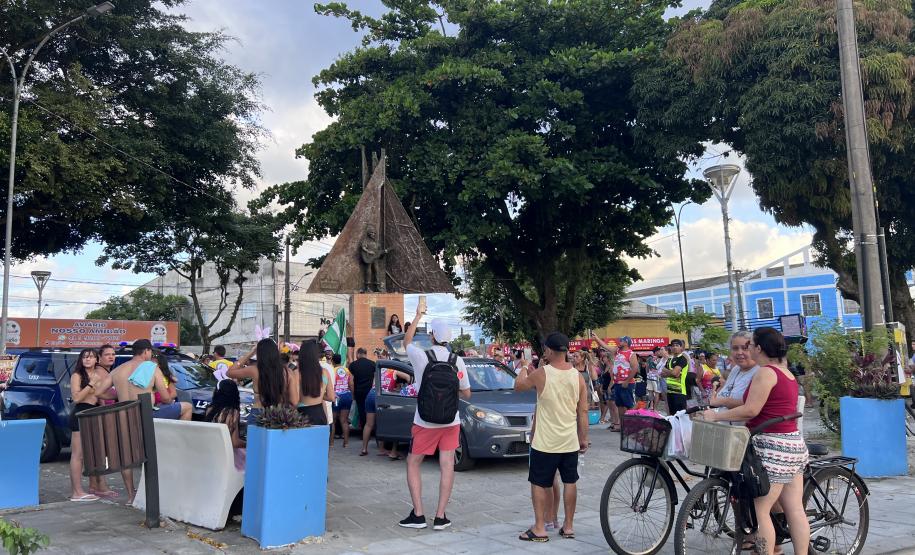 A atuação da PMPR contou com diversas modalidades de policiamento