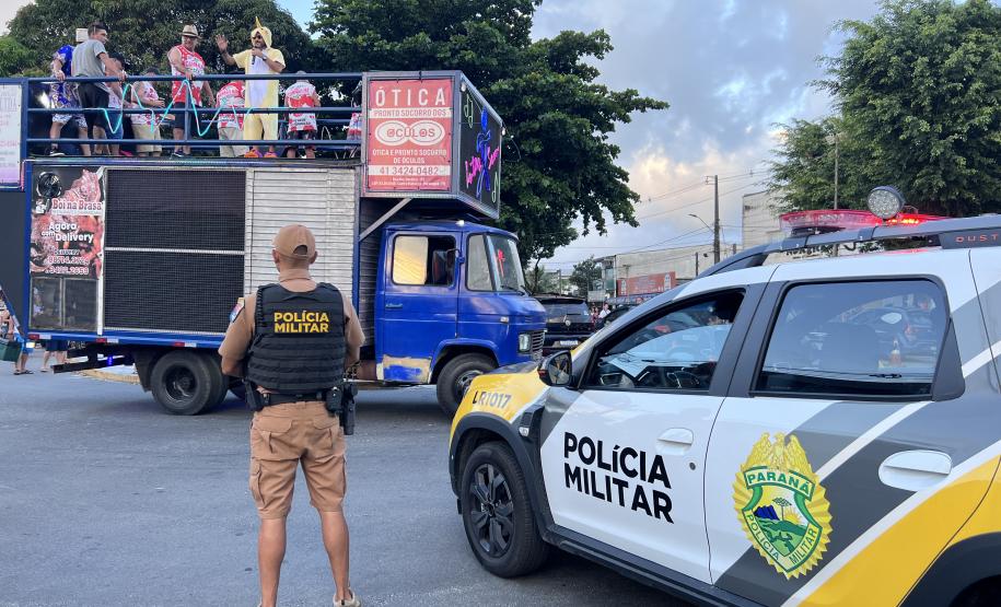 A atuação da PMPR contou com diversas modalidades de policiamento