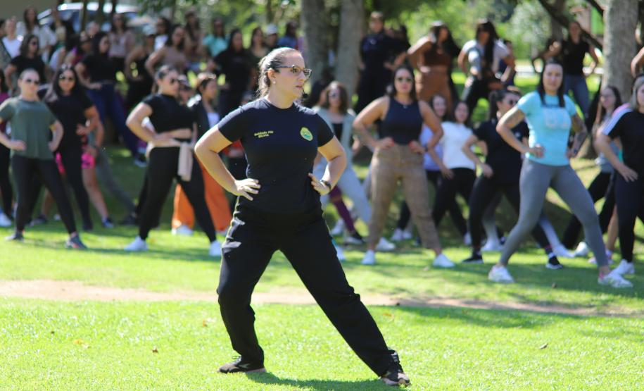 PMPR realiza evento em homenagem às policiais militares no Mês da Mulher