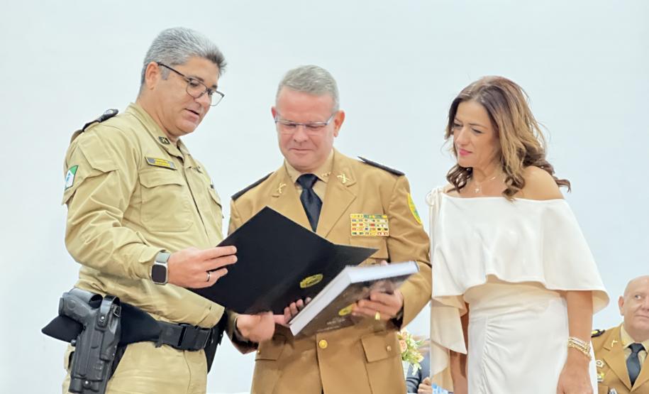 Passagem de Comando no 2º CRPM marca homenagens e novo ciclo para a segurança no Norte do Paraná