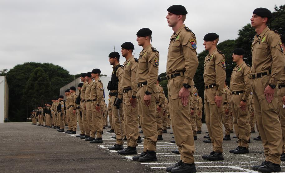 Polícia Militar do Paraná realiza solenidade alusiva a Tiradentes na Academia do Guatupê