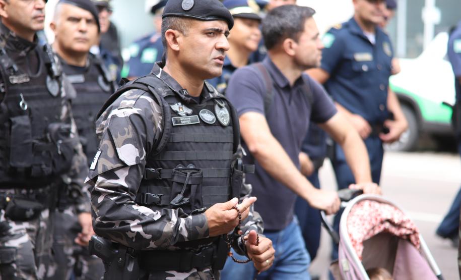 PMPR participa da Caminhada do Jubileu das Forças Armadas e de Segurança Pública