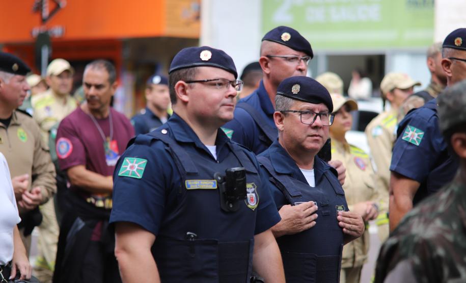 PMPR participa da Caminhada do Jubileu das Forças Armadas e de Segurança Pública